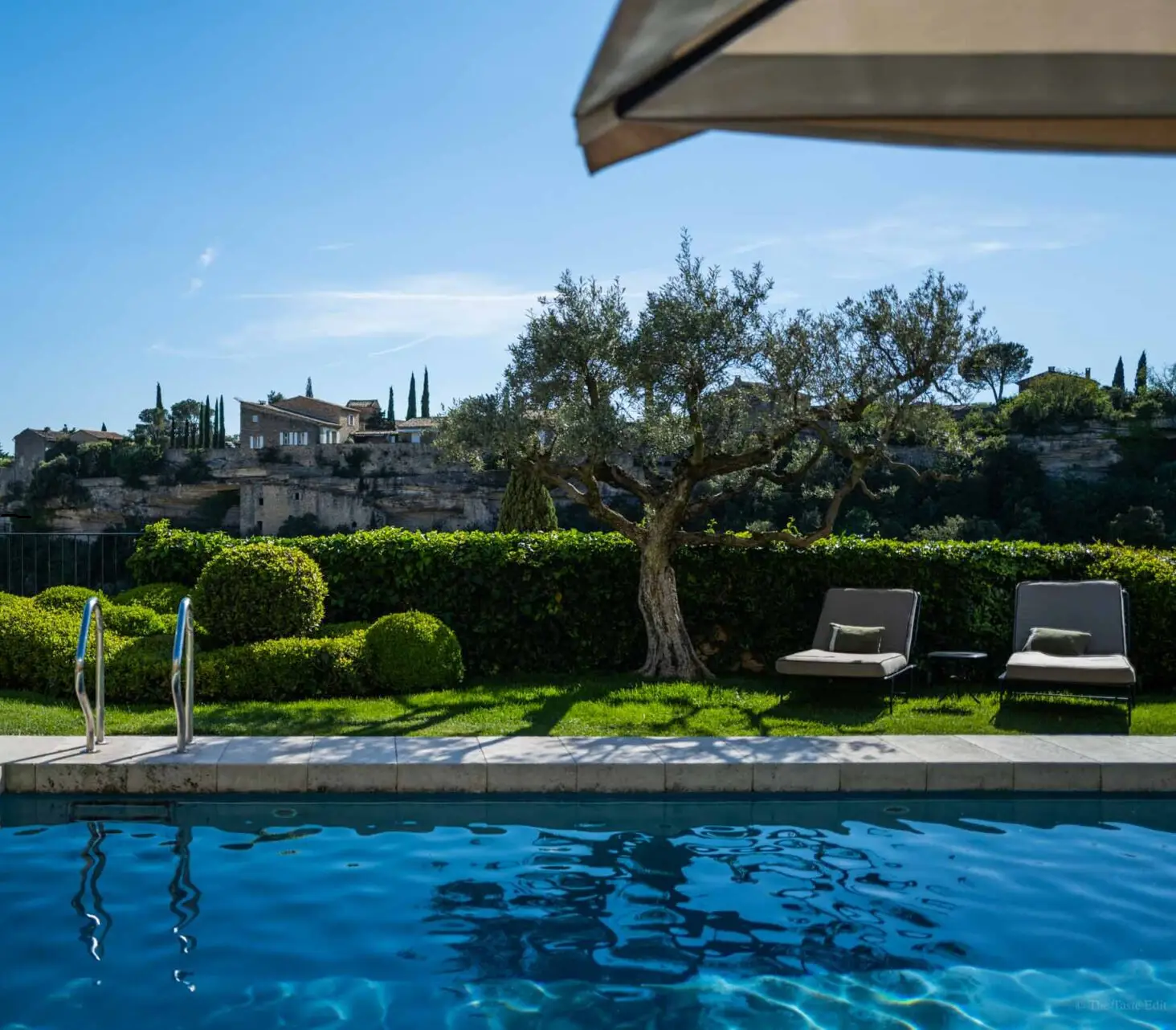 garden_pool_square
